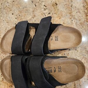 NWOT Birkenstock Uji style sandals in black size 39